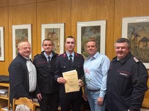 Gruppenbild Jugendfeuerwehrwarternennung